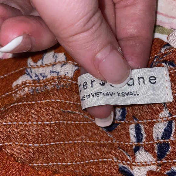 ‼️CLEARANCE‼️Orange Floral Spaghetti Strap 🤍🧡 - Picture 10 of 14